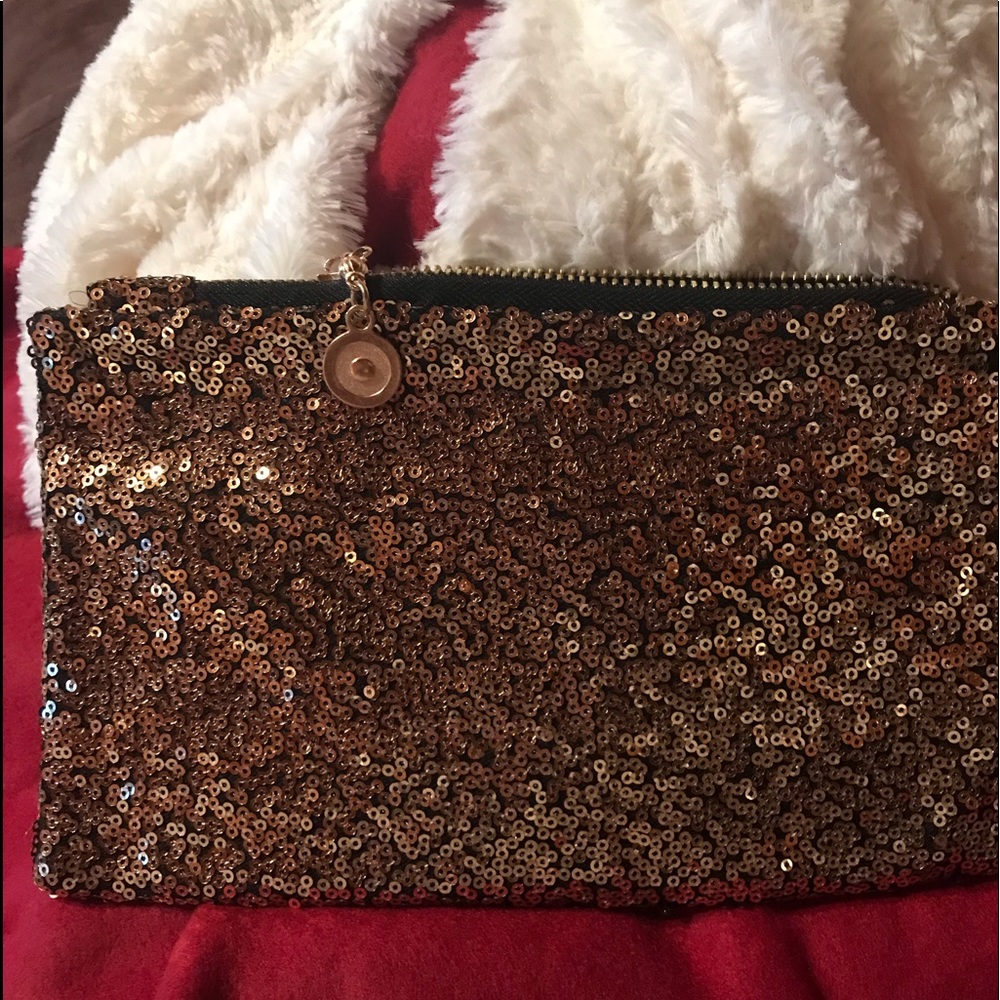 2for $7 Sparkling bag!!